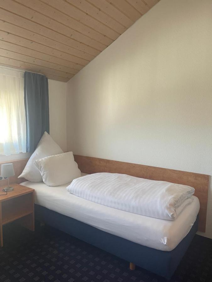 Krystall Hotel فيلدرستادت المظهر الخارجي الصورة